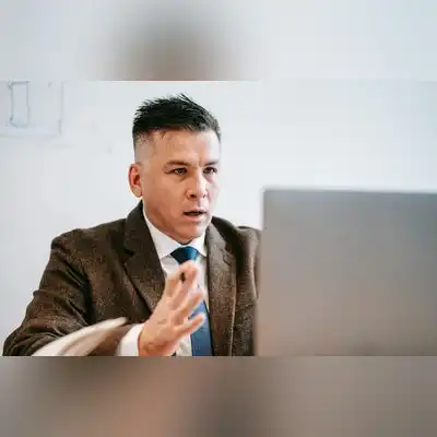 叶娜语